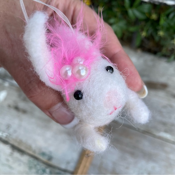 Pier 1 Felted bunny rabbit spring Easter tree ornament ballerina - Picture 4 of 6